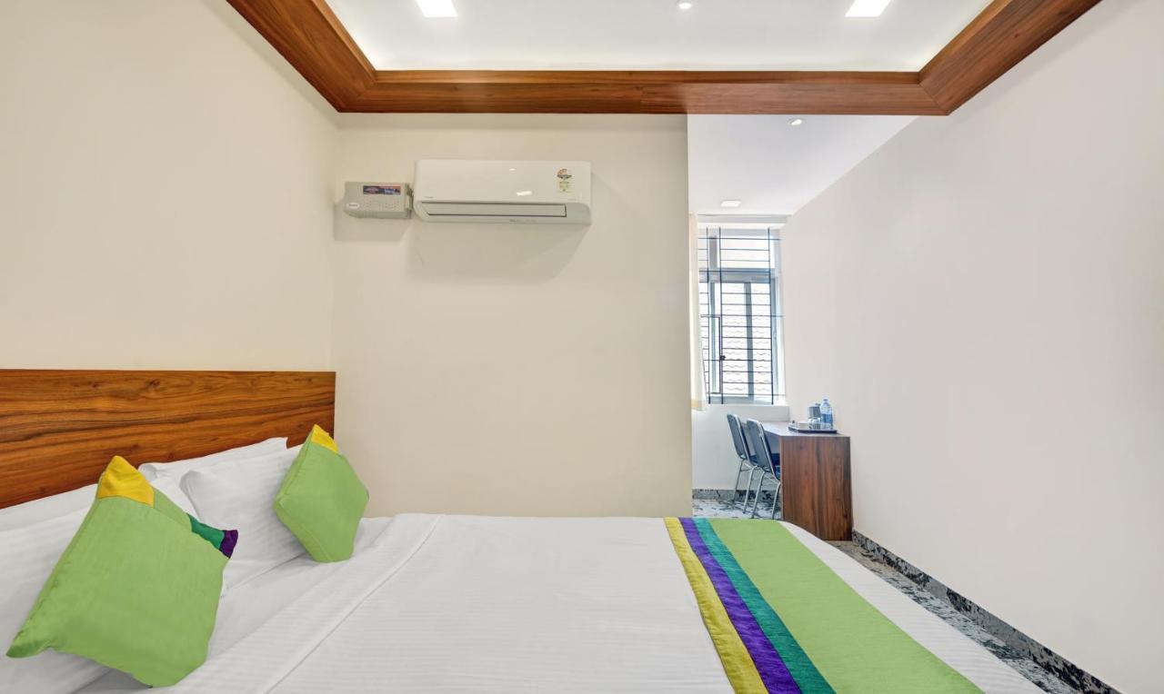 Itsy Hotels Shrey'S Inn Mallandur Road Chikmagalur Exterior photo