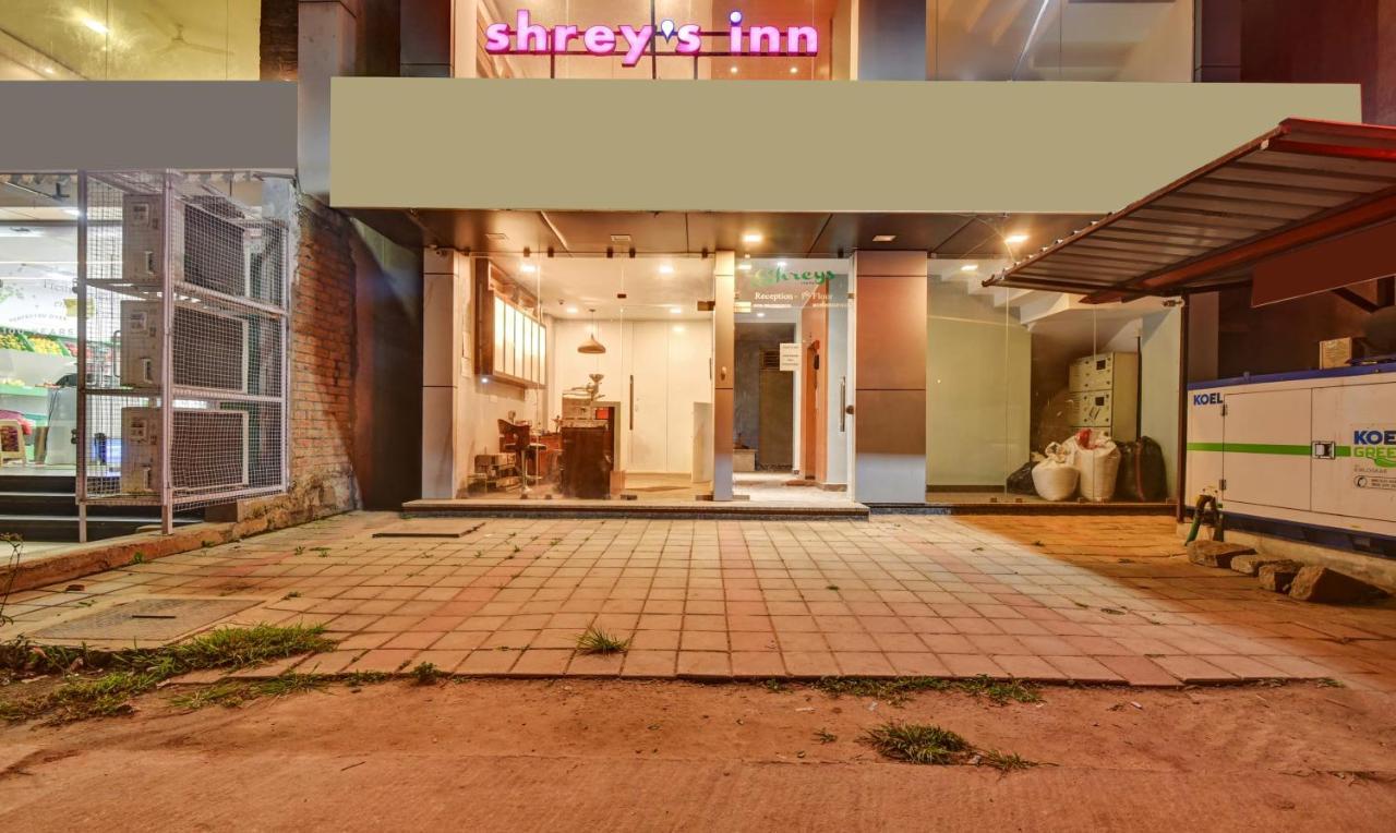 Itsy Hotels Shrey'S Inn Mallandur Road Chikmagalur Exterior photo